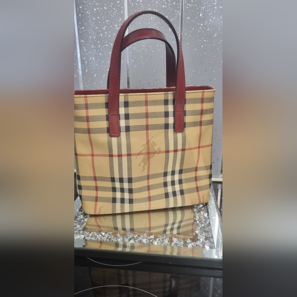 👜Vintage burberry mini bag. Excellent condition. - Picture 2 of 7